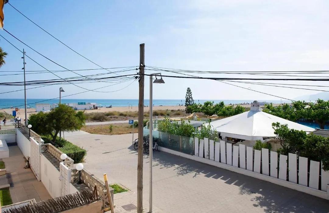 Ferienwohnung Marplana Castelldefels Exterior foto